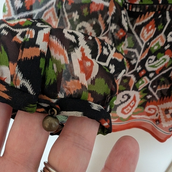 Veronica Beard Cabo Boho Paisley printed silk blouse sz 6 - Picture 4 of 10